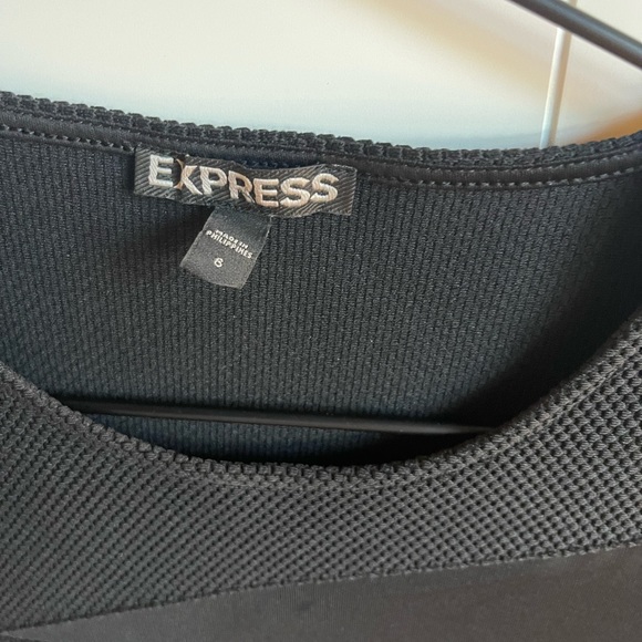 Express short sleeve black dress - Picture 3 of 6